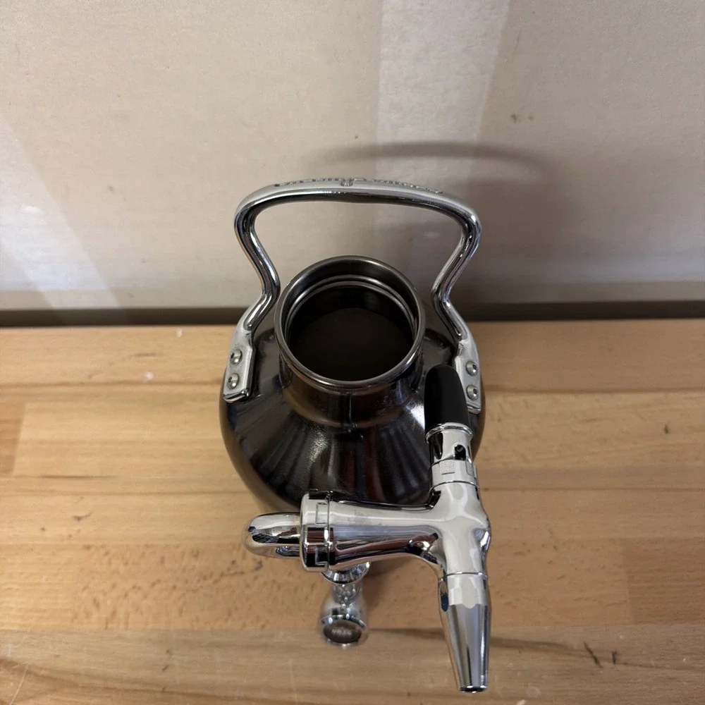 Growlerwerks Ukeg Nitro Cold Brew Coffee Maker 1.9L 64oz Stainless Black